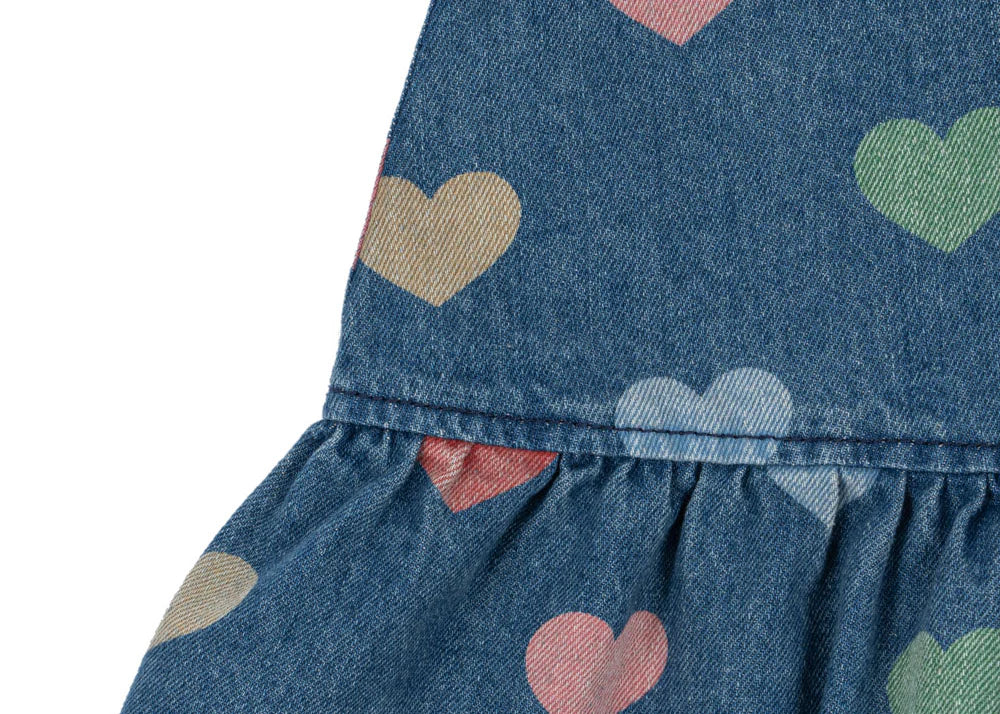 Konges Sløjd AW25 kidswear – organic, timeless clothing for babies and children in the autumn collection.