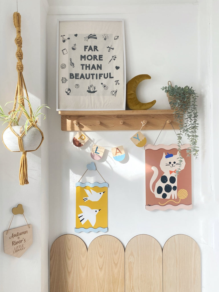 Autumn's Corner: Wavy Colour Pop Magnetic Picture Frame - Acorn & Pip_Autumns Corner