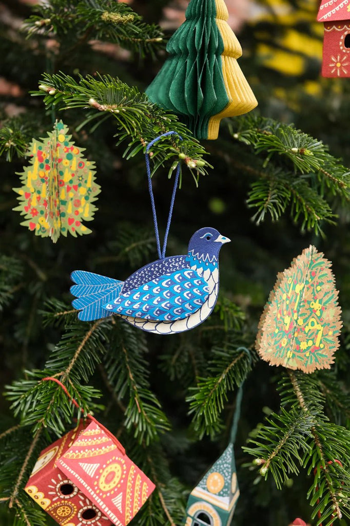 East End Press: Dove Board Christmas Decoration - Acorn & Pip_East End Press