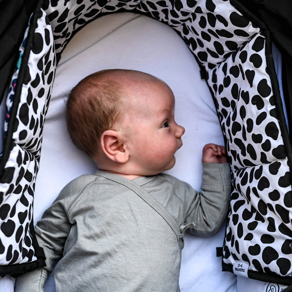 Etta Loves: ANIMAL PRINT SENSORY STRIP - reversible newborn to 4 months and 5+ months - Acorn & Pip_Acorn & Pip