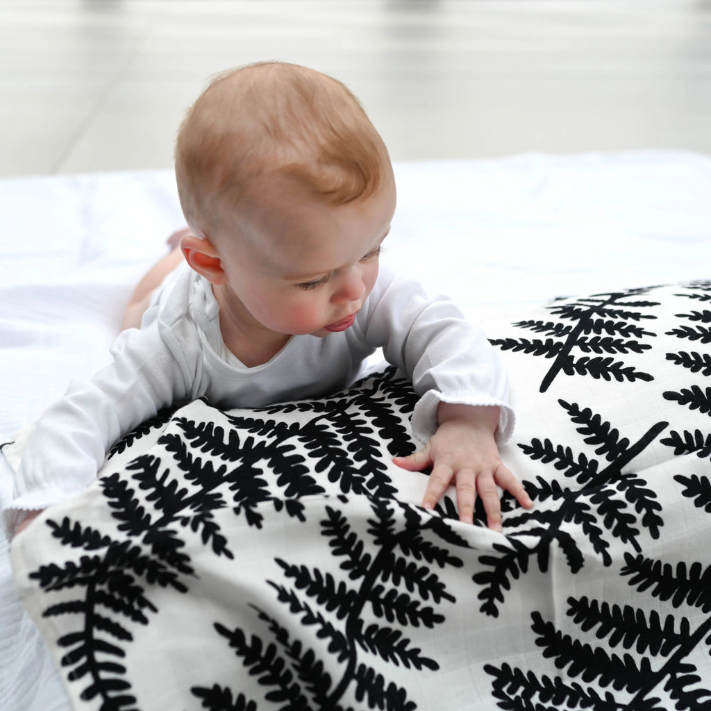 Etta Loves: PLANT PRINT XL Muslin - Fern - Acorn & Pip_Etta Loves