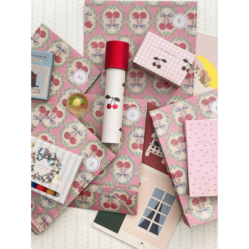 Konges Sløjd: Christmas Calendar with 24 Gifts - Girl - Acorn & Pip_Konges Sløjd