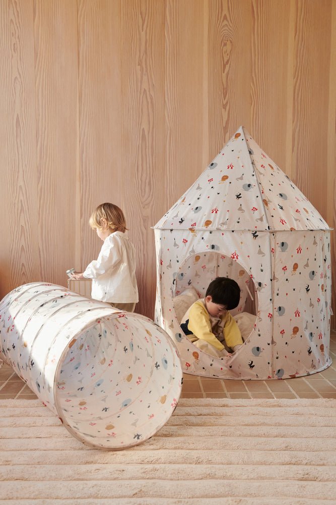 Liewood: Emmanuel Pop Up Tunnel - Circus - Acorn & Pip_Liewood