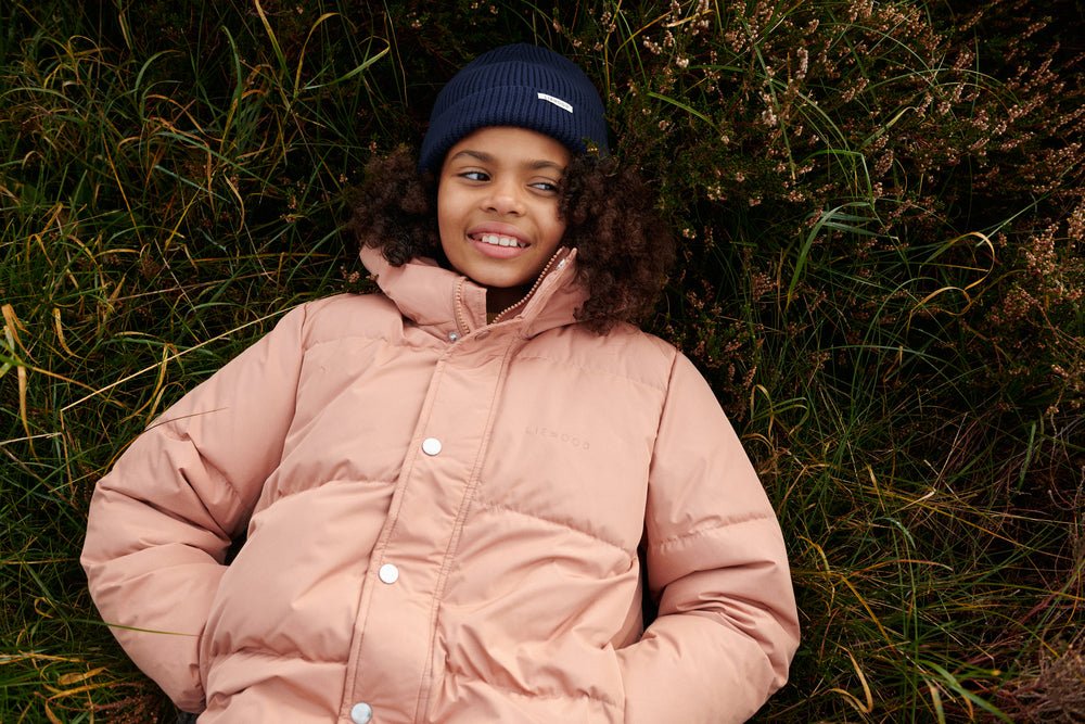 Liewood: Ezra Kids Beanie - Classic Navy - Acorn & Pip_Liewood