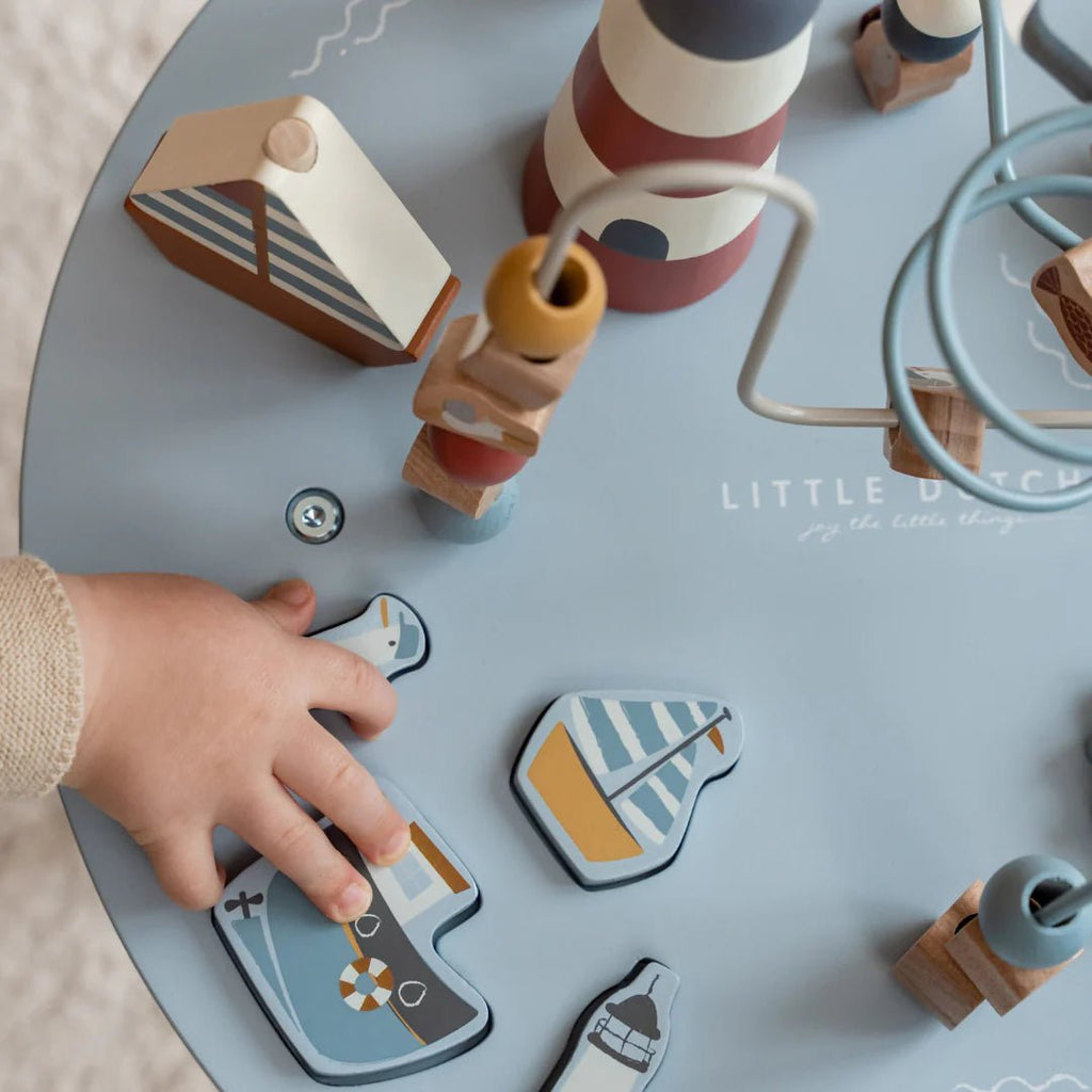 Little Dutch: Activity Table - Sailors Bay - Acorn & Pip_Little Dutch