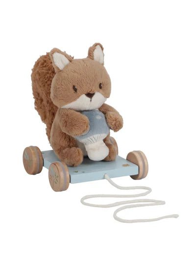 Little Dutch: Pull along Squirrel - Acorn & Pip_Little Dutch