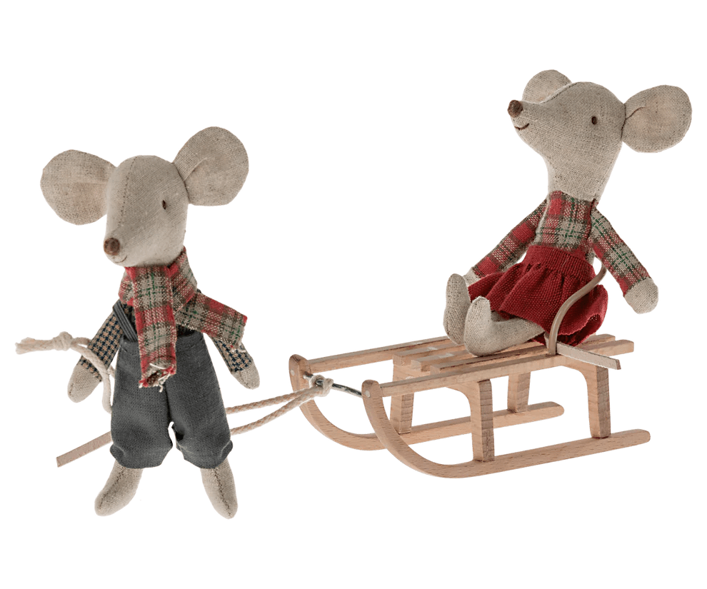 Maileg: Sled, Mouse - Acorn & Pip_Maileg